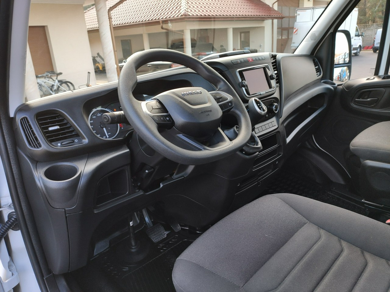 Iveco Daily 35S16 V leasing Iveco Daily 35S16 V: picture 21