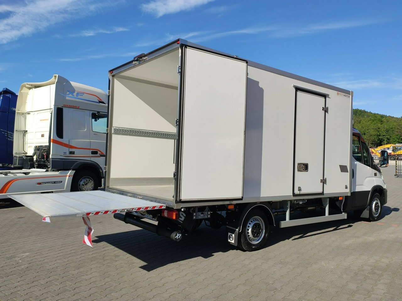 Iveco Daily 35S16 V - Refrigerated delivery van: picture 4 Iveco Daily 35S16 V - Refrigerated delivery van: picture 4