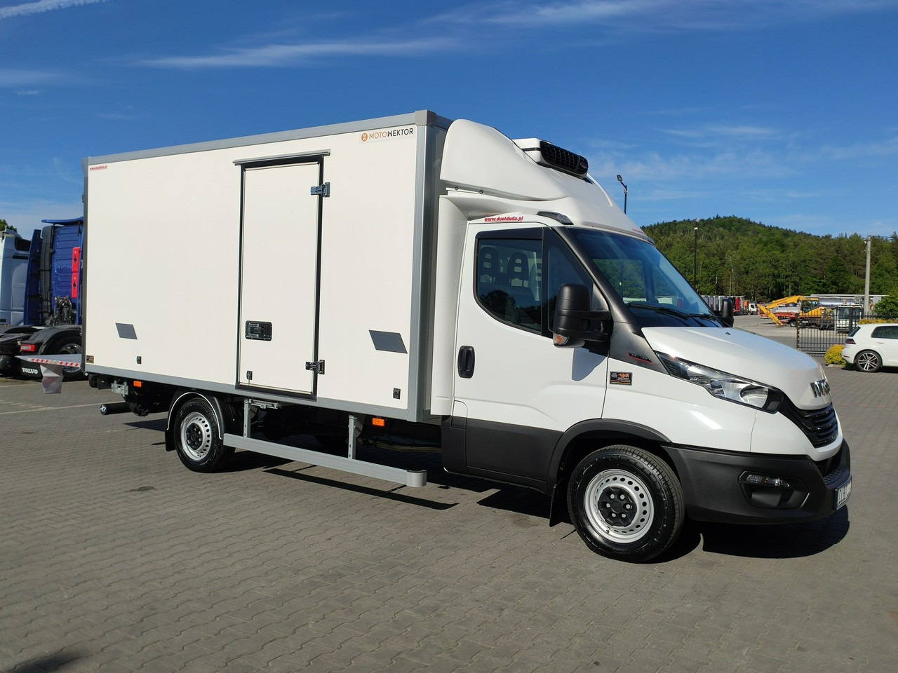 Iveco Daily 35S16 V - Refrigerated delivery van: picture 3 Iveco Daily 35S16 V - Refrigerated delivery van: picture 3