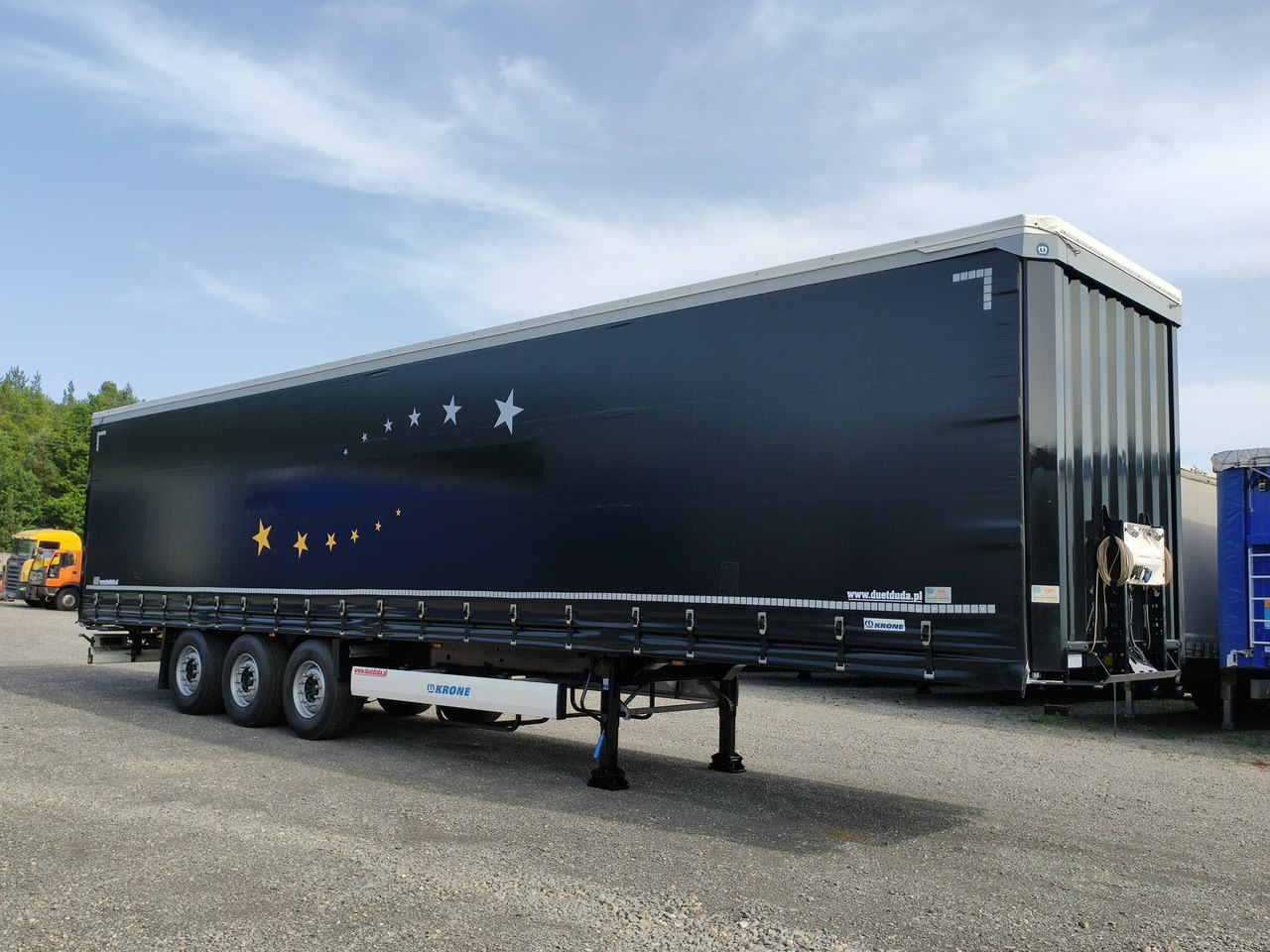 Krone SD Standard 3 Osie Multilock - Curtainsider semi-trailer: picture 2 Krone SD Standard 3 Osie Multilock - Curtainsider semi-trailer: picture 2