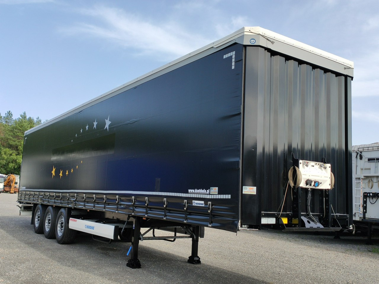 Krone SD Standard 3 Osie Multilock - Curtainsider semi-trailer: picture 5 Krone SD Standard 3 Osie Multilock - Curtainsider semi-trailer: picture 5