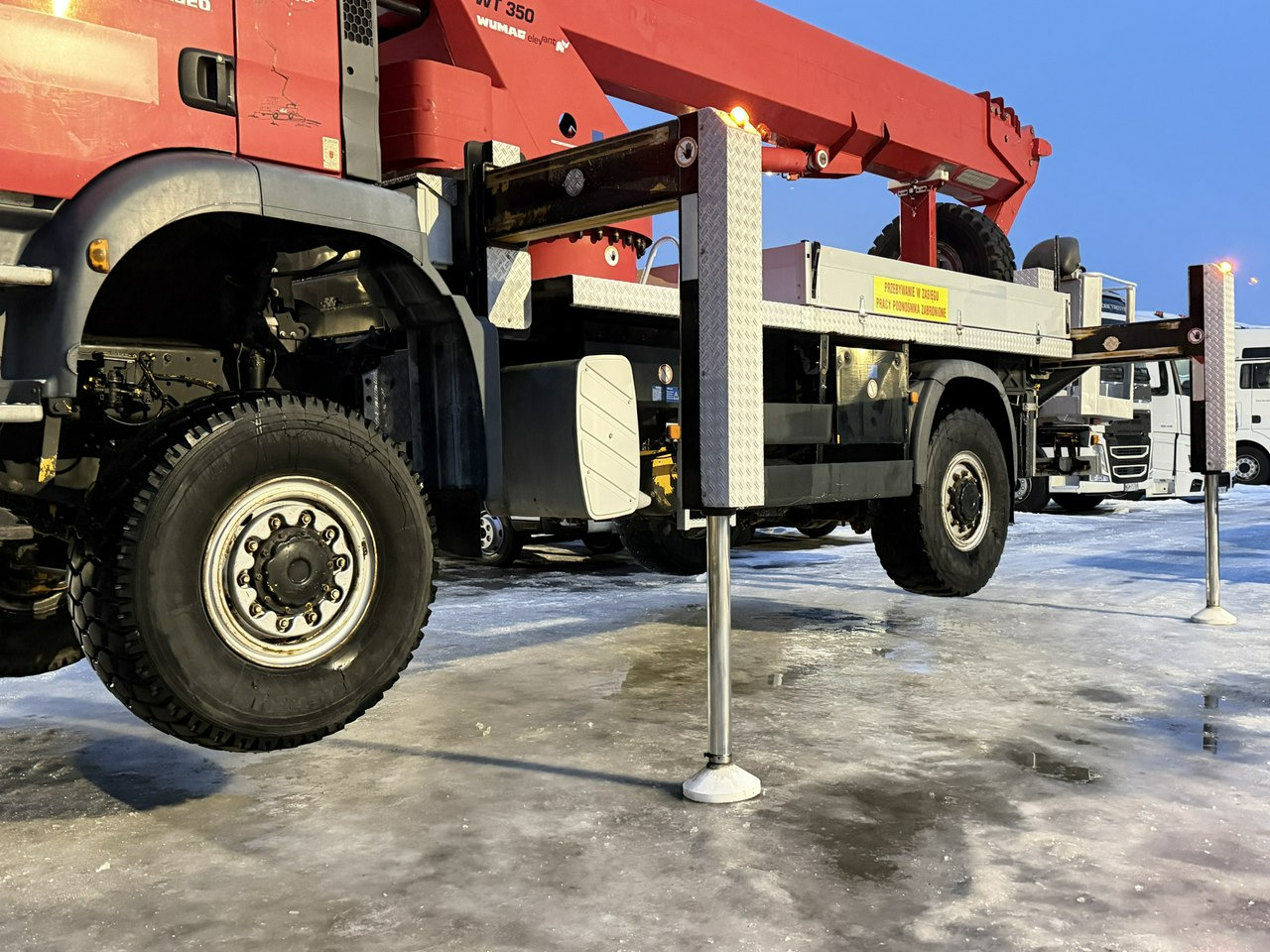 MAN TGA 18.320 4x4 Zwyżka WUMAG WT 350 Podnośnik Koszowy - Truck mounted aerial platform: picture 2 MAN TGA 18.320 4x4 Zwyżka WUMAG WT 350 Podnośnik Koszowy - Truck mounted aerial platform: picture 2