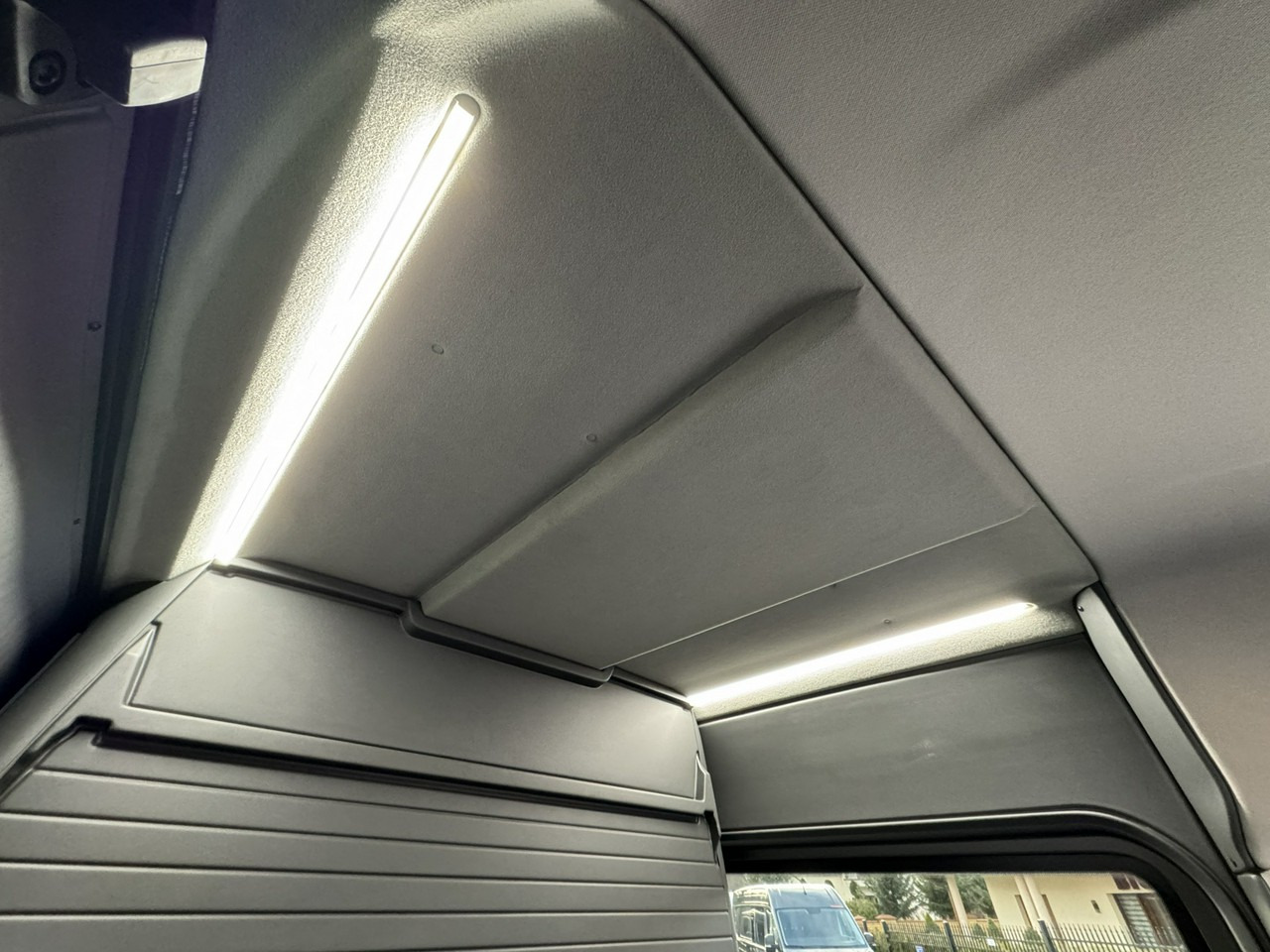 Panel van Man TGE: picture 45