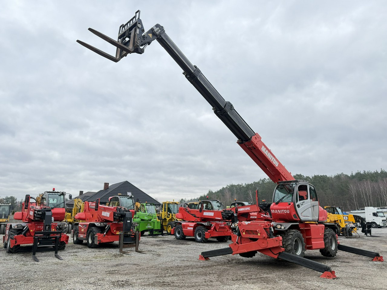Manitou MRT 2150 + ROTO Ładowarka Teleskopowa Obrotowa - Telescopic handler: picture 4 Manitou MRT 2150 + ROTO Ładowarka Teleskopowa Obrotowa - Telescopic handler: picture 4