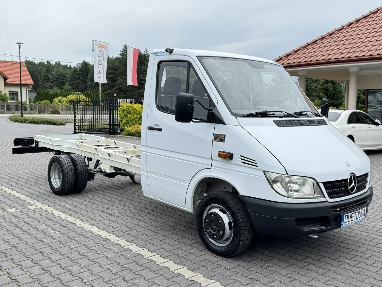 Mercedes Sprinter - Cab chassis truck: picture 1 Mercedes Sprinter - Cab chassis truck: picture 1