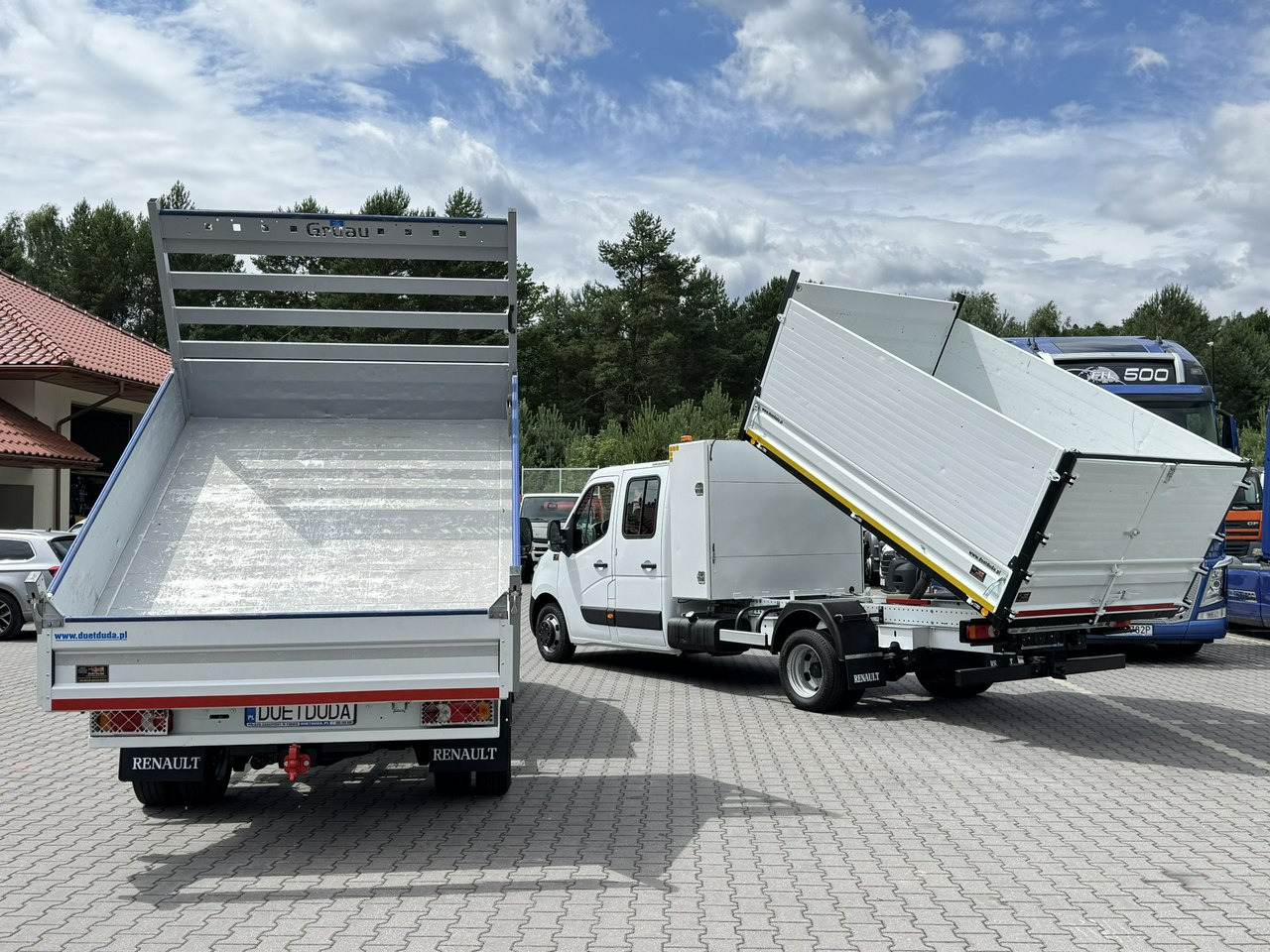 Renault Master - Tipper van: picture 2 Renault Master - Tipper van: picture 2
