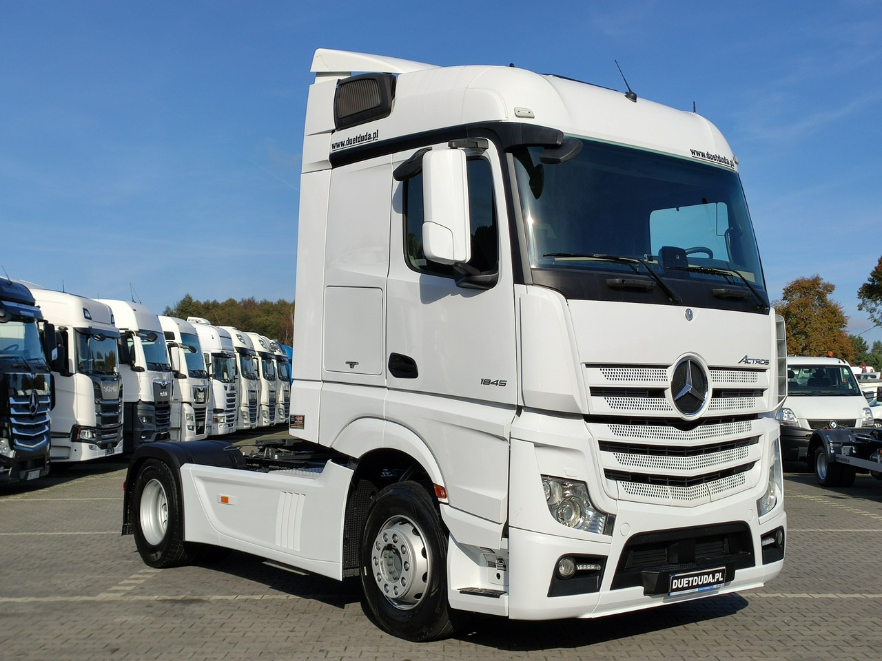 Mercedes ACTROS 1845 Euro 6 Stream Space Standard !!! - Tractor unit: picture 1 Mercedes ACTROS 1845 Euro 6 Stream Space Standard !!! - Tractor unit: picture 1