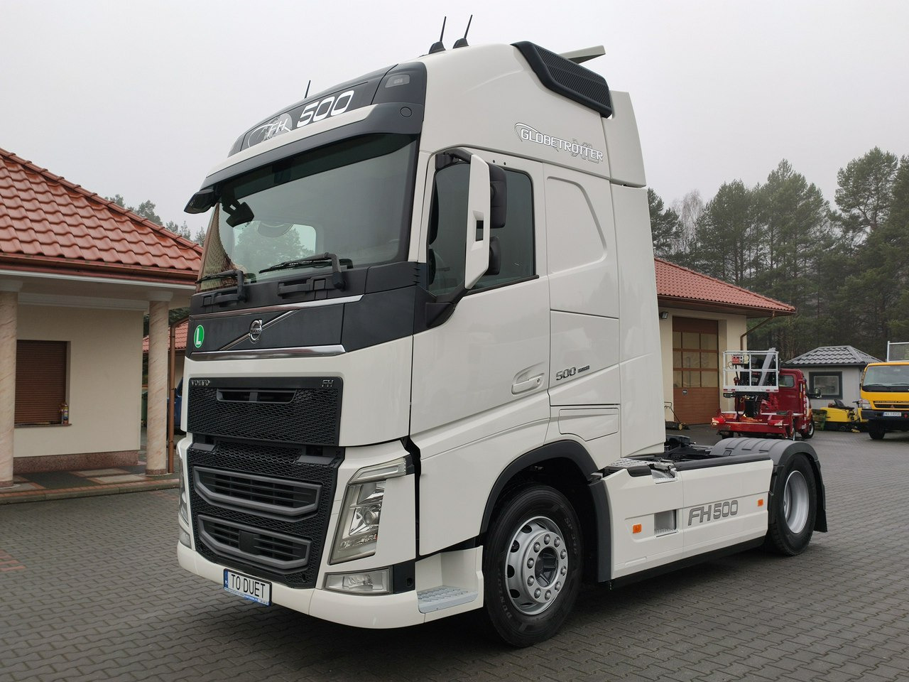 Volvo FH 500 E6 Standard Globetrotter XL - Tractor unit: picture 4 Volvo FH 500 E6 Standard Globetrotter XL - Tractor unit: picture 4