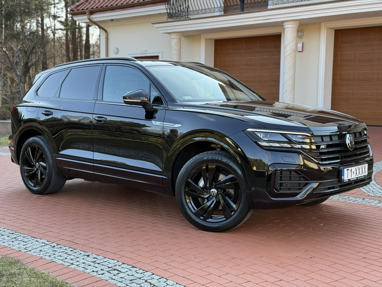 SUV Volkswagen Touareg: picture 9