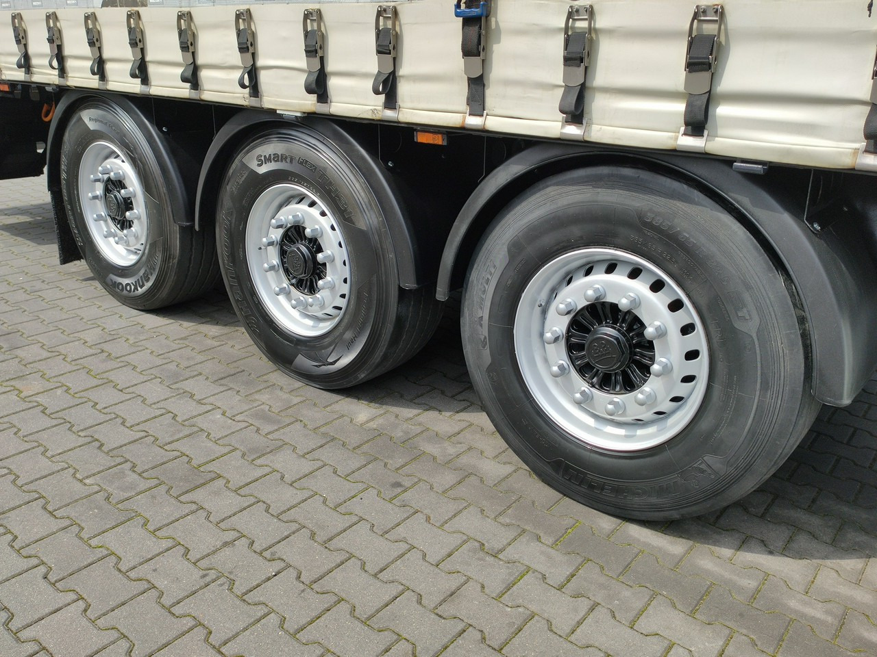 Curtainsider semi-trailer Wielton Standard na osiach SAF LIBNER DO PALET, ZRĄBKI, TROCIN: picture 20