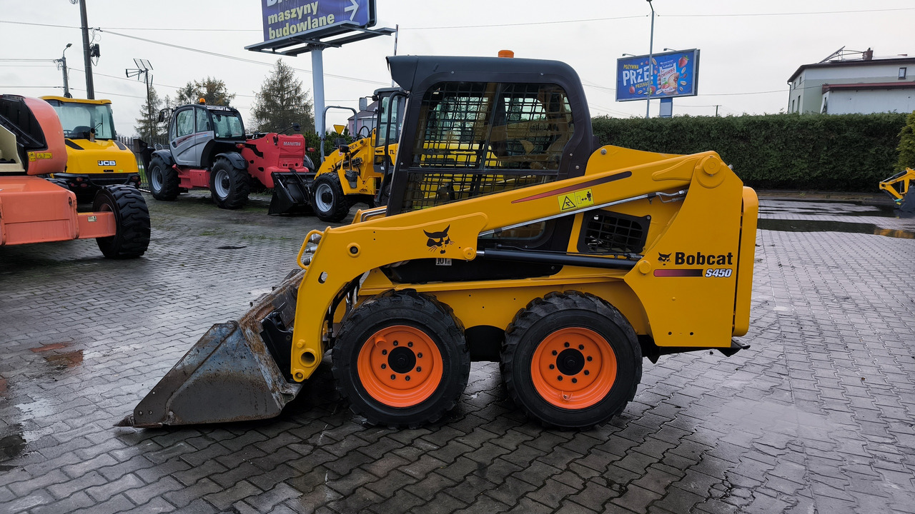 Skid steer loader BOBCAT S450: picture 5