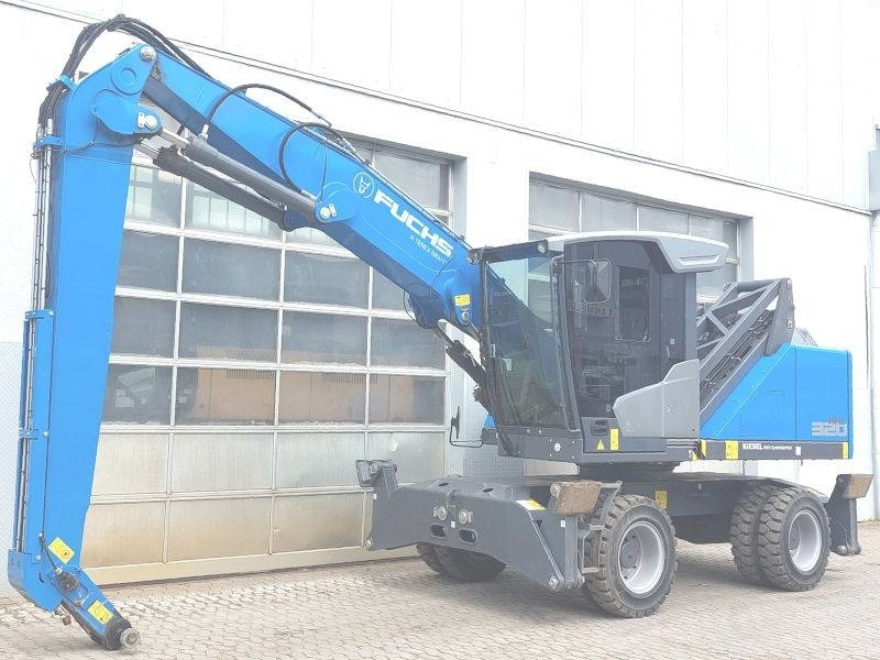 Fuchs MHL 320 F - Waste/ Industry handler: picture 2 Fuchs MHL 320 F - Waste/ Industry handler: picture 2