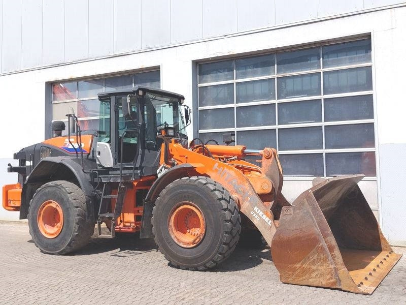 Hitachi ZW 250-6 - Wheel loader: picture 4 Hitachi ZW 250-6 - Wheel loader: picture 4