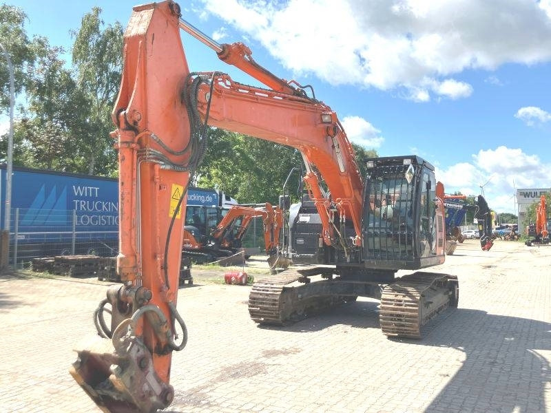 Hitachi ZX 225 US LC-6 - Crawler excavator: picture 2 Hitachi ZX 225 US LC-6 - Crawler excavator: picture 2