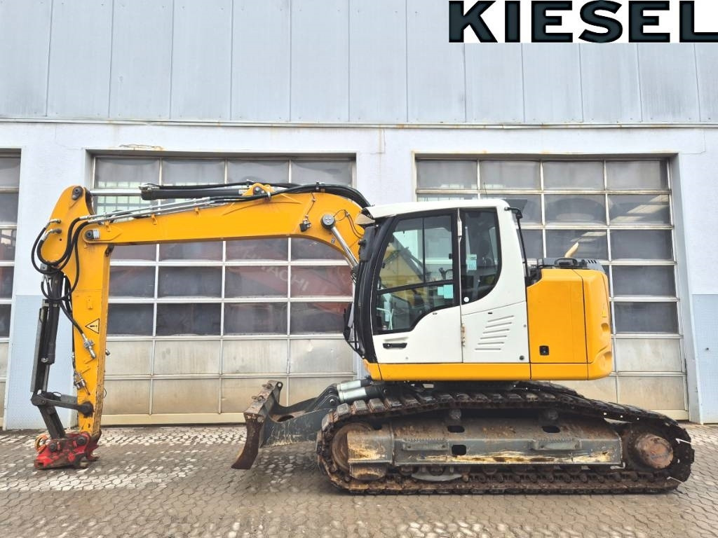 Liebherr R 914 Compact - Crawler excavator: picture 1 Liebherr R 914 Compact - Crawler excavator: picture 1