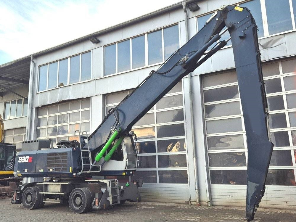 Sennebogen 830 E - Waste/ Industry handler: picture 4 Sennebogen 830 E - Waste/ Industry handler: picture 4