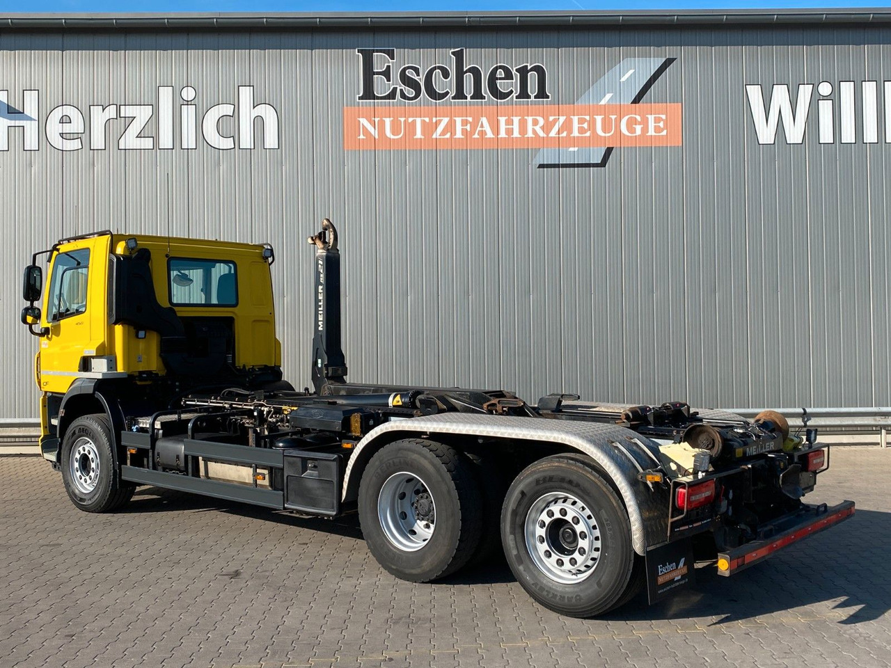 DAF CF 450 FAN| MEILLER RS 21.65*ACC*FUNK*Kamera*AHK - Hook lift truck: picture 3 DAF CF 450 FAN| MEILLER RS 21.65*ACC*FUNK*Kamera*AHK - Hook lift truck: picture 3