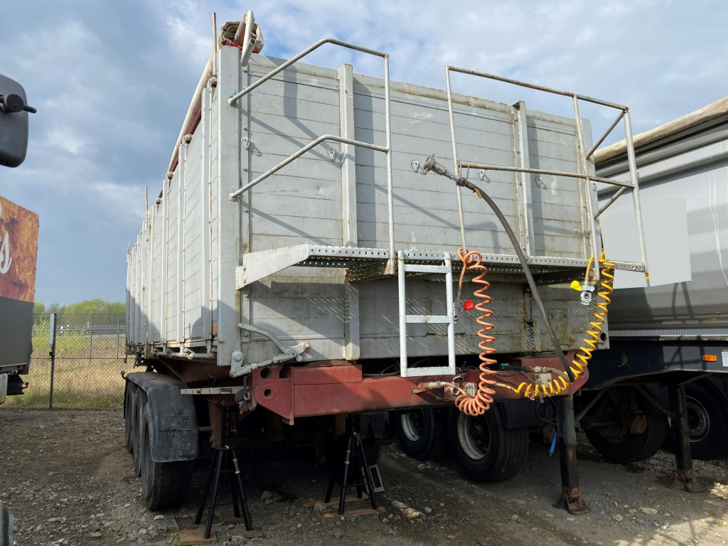 Langendorf SK 24/27 - Tipper semi-trailer: picture 5 Langendorf SK 24/27 - Tipper semi-trailer: picture 5