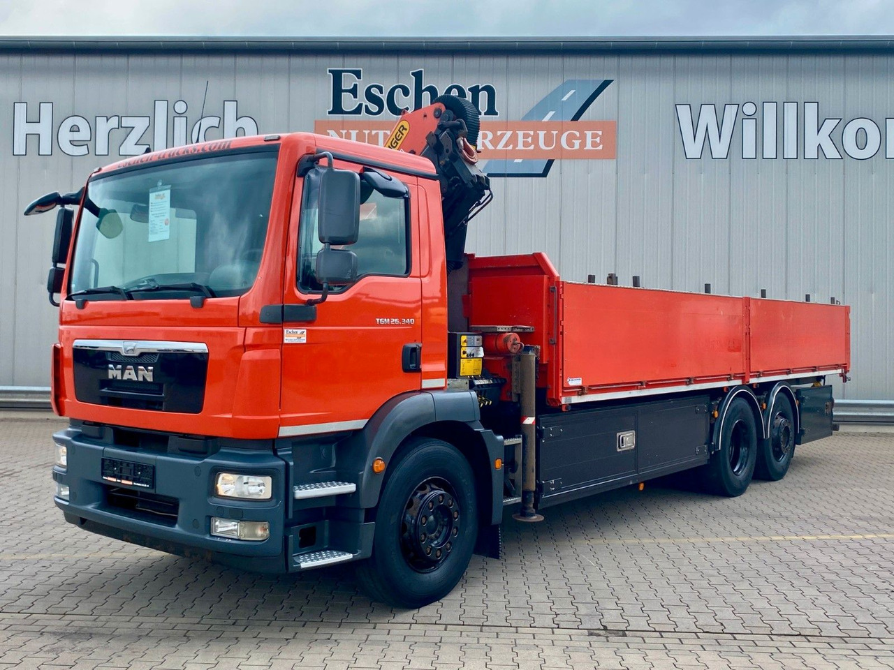 MAN TGM 26.340 6x2-4 LL | PK14002*Funk*Klima*1.Hand - Dropside/ Flatbed truck, Crane truck: picture 2 MAN TGM 26.340 6x2-4 LL | PK14002*Funk*Klima*1.Hand - Dropside/ Flatbed truck, Crane truck: picture 2