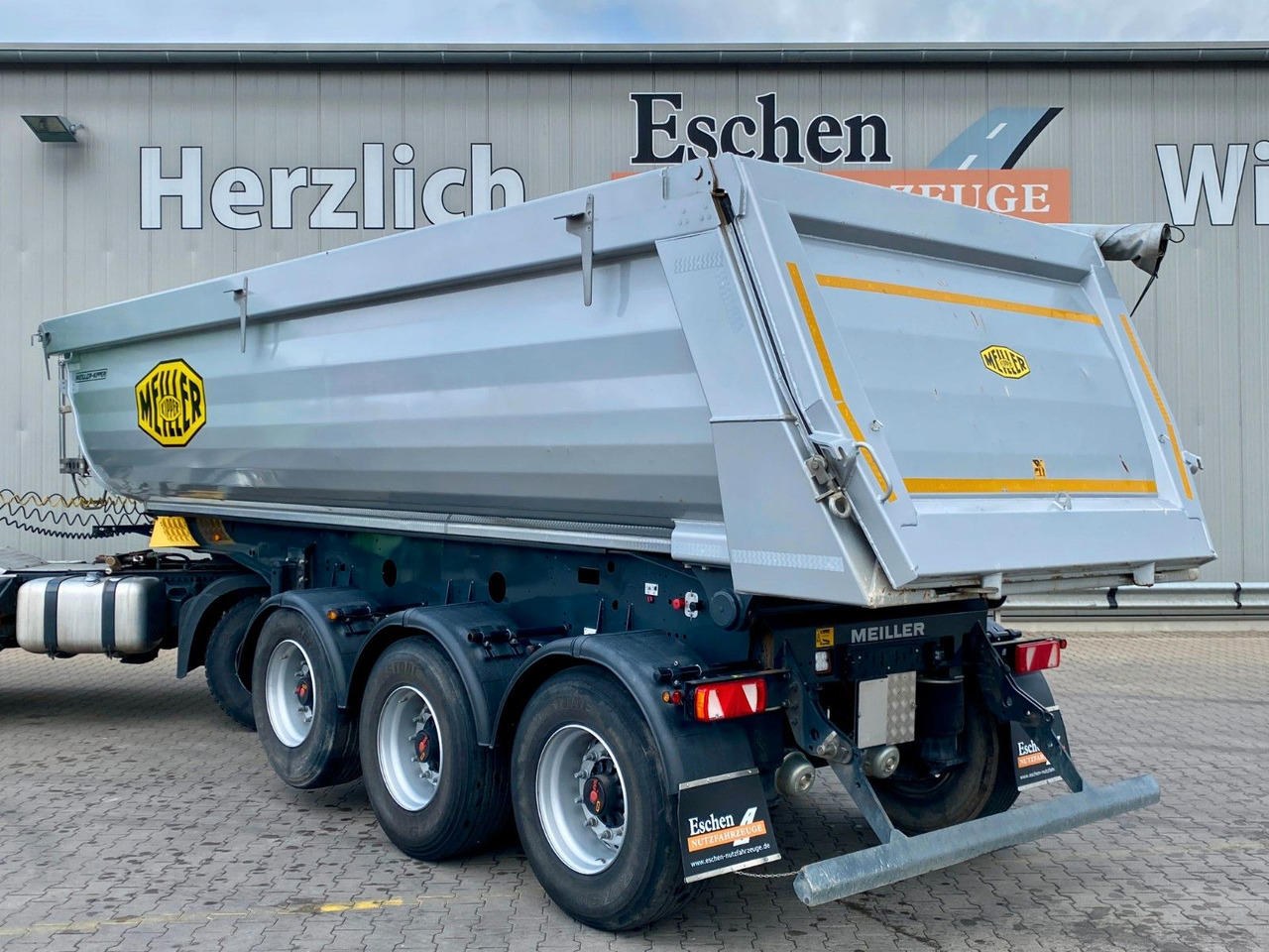 Meiller MHPS 44.3-N I 25m³ Stahl*Luft/Lift*Plane*SAF - Tipper semi-trailer: picture 3 Meiller MHPS 44.3-N I 25m³ Stahl*Luft/Lift*Plane*SAF - Tipper semi-trailer: picture 3