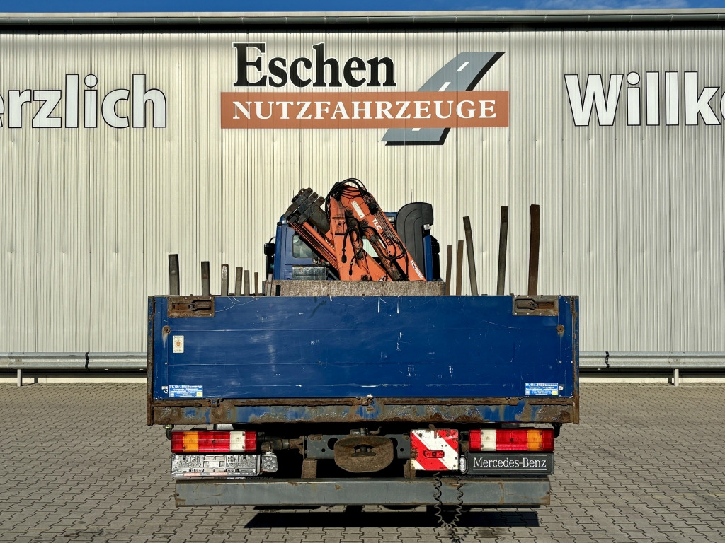 Mercedes-Benz 1832 L / Terex 85.2-A3 Faltkran - Dropside/ Flatbed truck, Crane truck: picture 5 Mercedes-Benz 1832 L / Terex 85.2-A3 Faltkran - Dropside/ Flatbed truck, Crane truck: picture 5