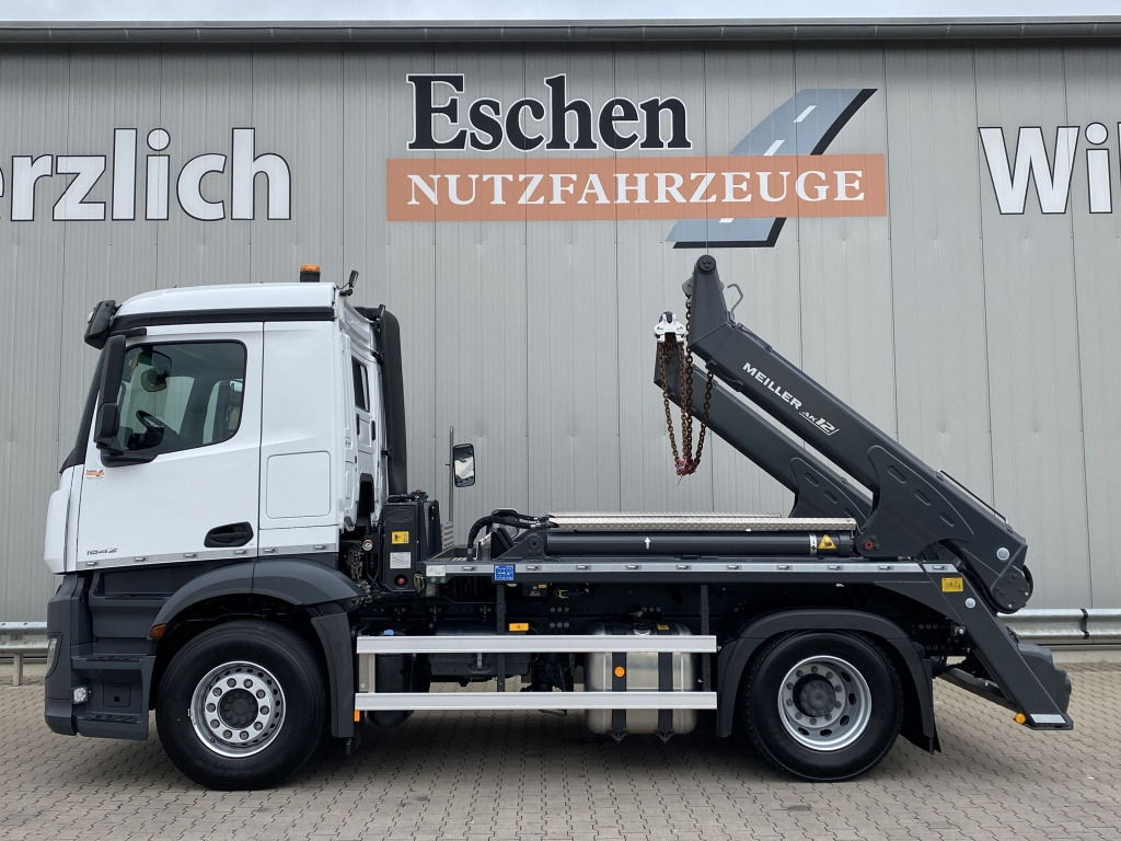 Mercedes-Benz 1842 L Actros - Skip loader truck: picture 3 Mercedes-Benz 1842 L Actros - Skip loader truck: picture 3