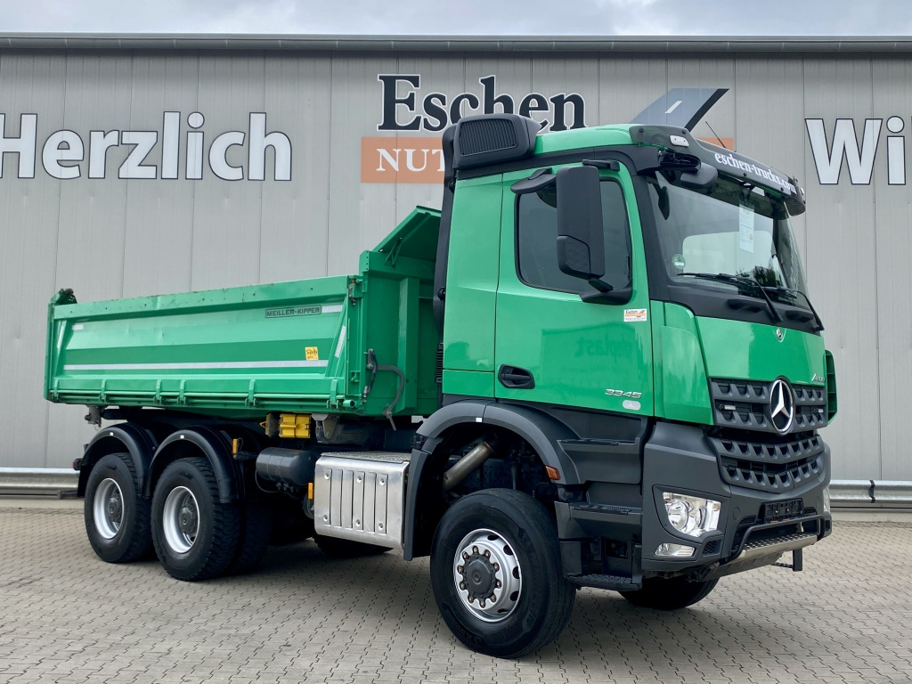 Tipper Mercedes-Benz 3345 6x6 Arocs: picture 8