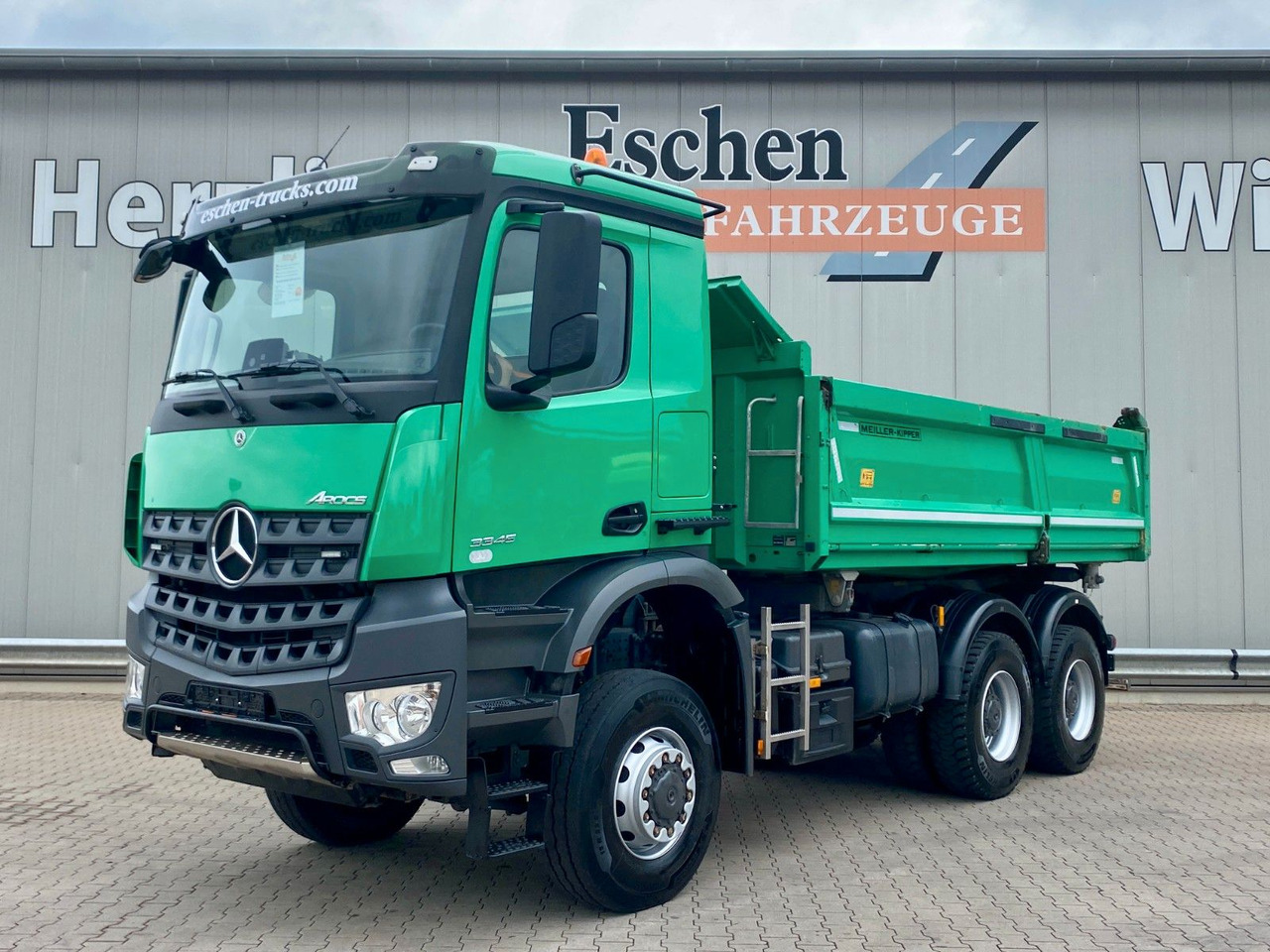 Mercedes-Benz Arocs 3345 6x6 | MEILLER*Bordmatik*Blatt*AHK+Oel - Tipper: picture 2 Mercedes-Benz Arocs 3345 6x6 | MEILLER*Bordmatik*Blatt*AHK+Oel - Tipper: picture 2