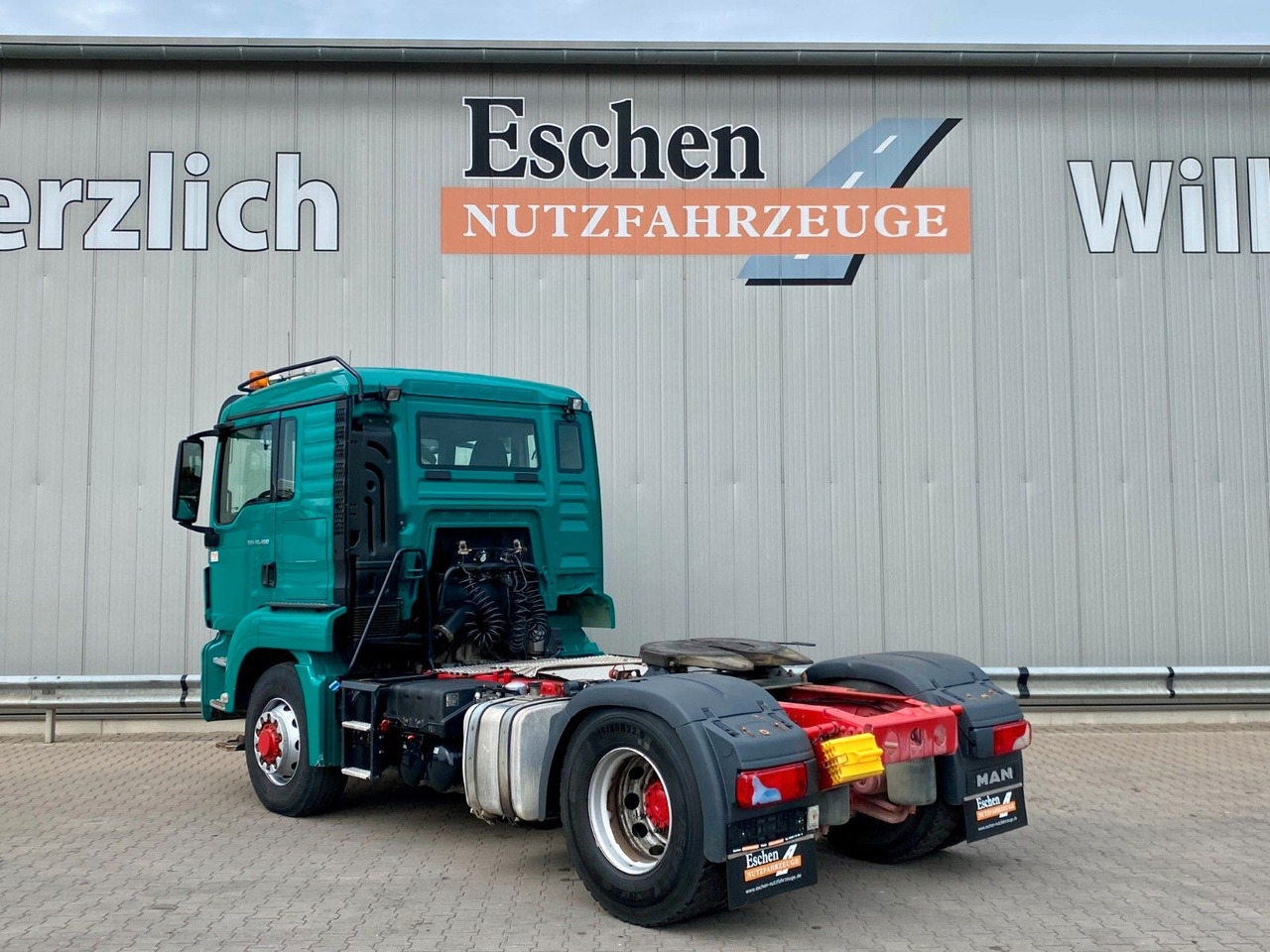 MAN TGS 18.460 4x4 HYDRO|Hydraulik*Navi*ACC*Retarder - Tractor unit: picture 3 MAN TGS 18.460 4x4 HYDRO|Hydraulik*Navi*ACC*Retarder - Tractor unit: picture 3