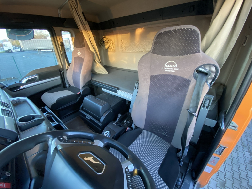 MAN TGX 18.420 4x2 BLS - Tractor unit: picture 4 MAN TGX 18.420 4x2 BLS - Tractor unit: picture 4