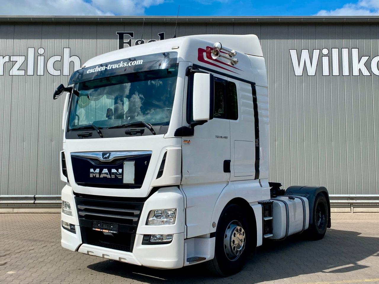 MAN TGX 18.460 LLS | XLX*Hydraulik*Navi*Retarder*AC - Tractor unit: picture 1 MAN TGX 18.460 LLS | XLX*Hydraulik*Navi*Retarder*AC - Tractor unit: picture 1