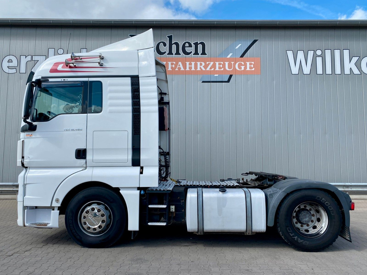 MAN TGX 18.460 LLS | XLX*Hydraulik*Navi*Retarder*AC - Tractor unit: picture 2 MAN TGX 18.460 LLS | XLX*Hydraulik*Navi*Retarder*AC - Tractor unit: picture 2