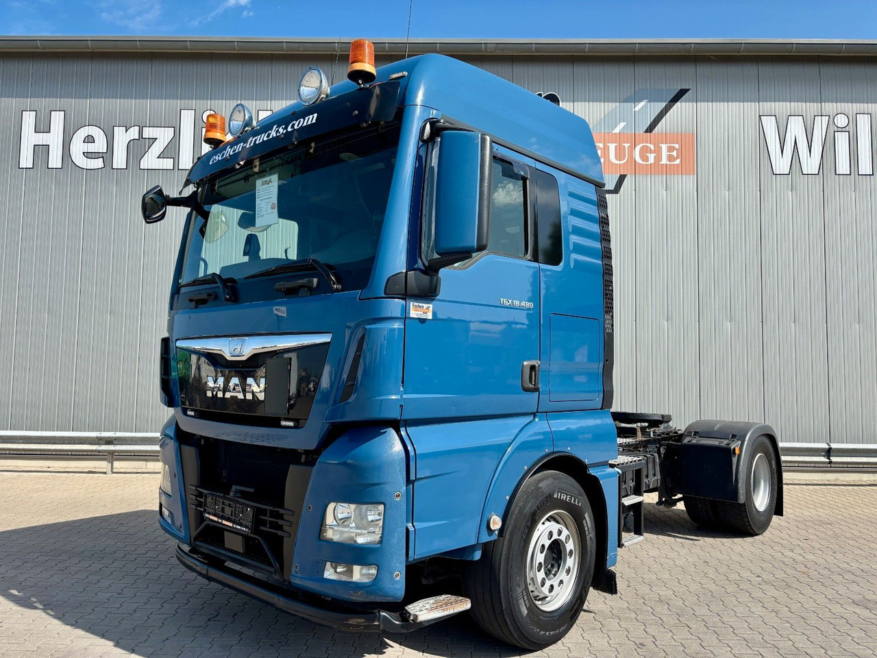 MAN TGX 18.480 BLS | XLX*2x Hydraulik*Intarder*Navi - Tractor unit: picture 1 MAN TGX 18.480 BLS | XLX*2x Hydraulik*Intarder*Navi - Tractor unit: picture 1