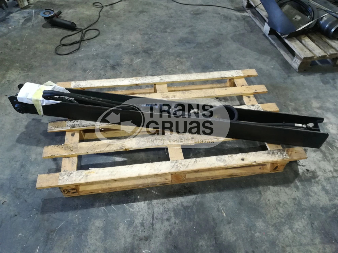 Dispositivo de recogida de cristal - Hydraulics for Truck mounted crane: picture 2 Dispositivo de recogida de cristal - Hydraulics for Truck mounted crane: picture 2