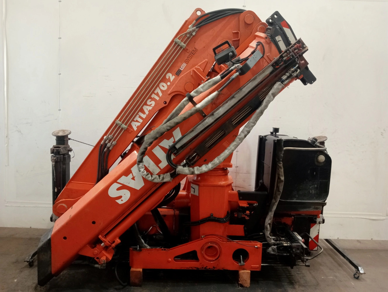 Grúa ATLAS AK170.2 A2 - Truck mounted crane for Truck: picture 3 Grúa ATLAS AK170.2 A2 - Truck mounted crane for Truck: picture 3