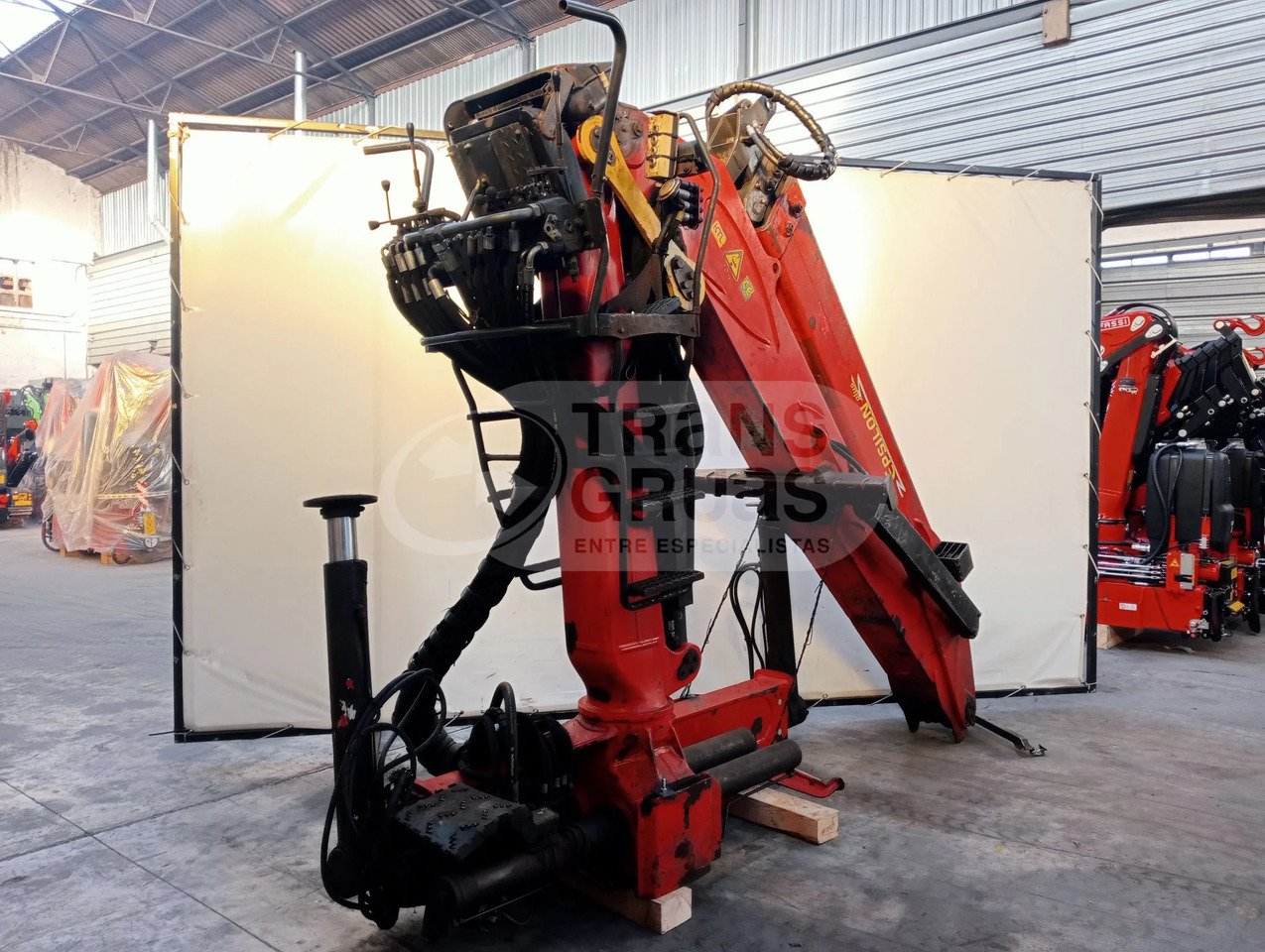 Grúa forestal Epsilon E165Z95 - Truck mounted crane for Forestry equipment: picture 4 Grúa forestal Epsilon E165Z95 - Truck mounted crane for Forestry equipment: picture 4