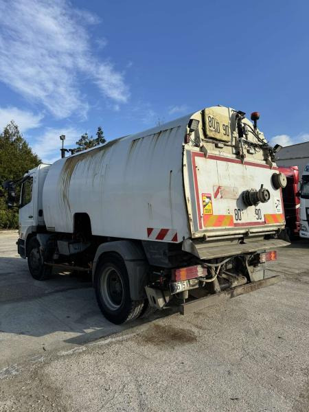 Mercedes Atego - Road sweeper: picture 5 Mercedes Atego - Road sweeper: picture 5