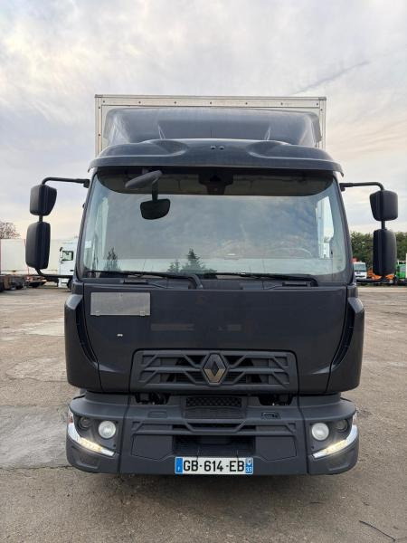 Renault D-Series 240.12 - Box truck: picture 2 Renault D-Series 240.12 - Box truck: picture 2