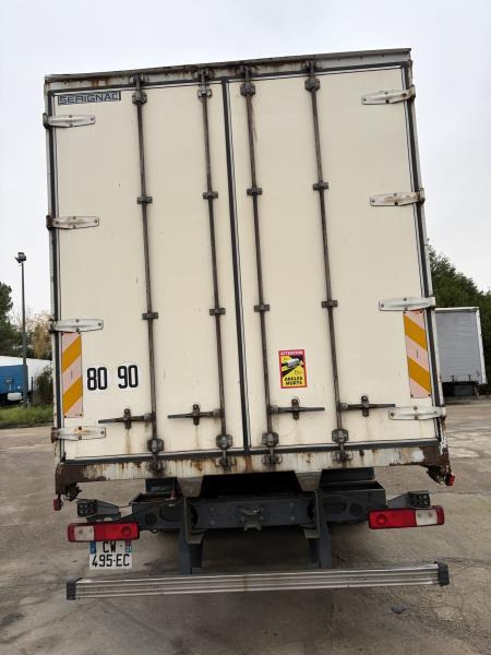 Renault Midlum 280 - Curtain side truck: picture 4 Renault Midlum 280 - Curtain side truck: picture 4