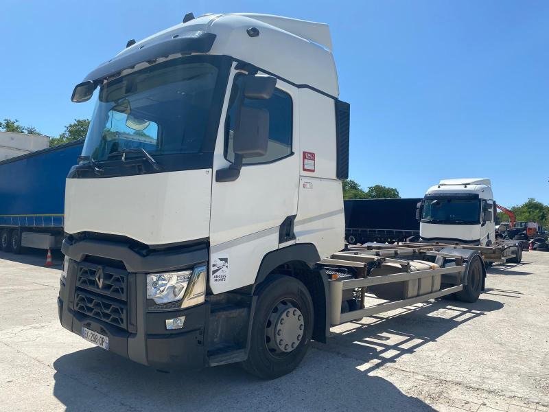 Renault T-Series 460 - Container transporter/ Swap body truck: picture 5 Renault T-Series 460 - Container transporter/ Swap body truck: picture 5