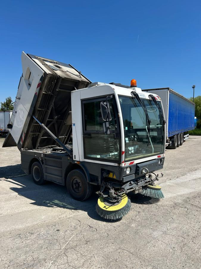 Schmidt Clingo 500 Compact 400 - Road sweeper: picture 5 Schmidt Clingo 500 Compact 400 - Road sweeper: picture 5