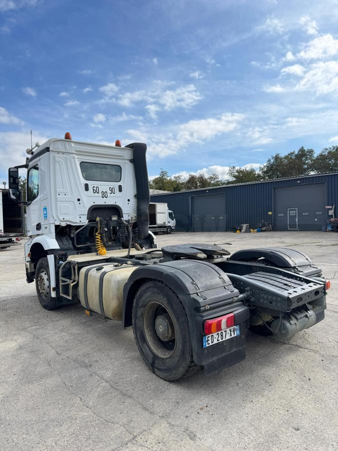 Mercedes Arocs 2045 - Tractor unit: picture 3 Mercedes Arocs 2045 - Tractor unit: picture 3