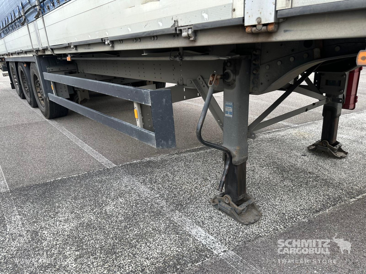 SCHMITZ Curtainsider Standard - Curtainsider semi-trailer: picture 3 SCHMITZ Curtainsider Standard - Curtainsider semi-trailer: picture 3