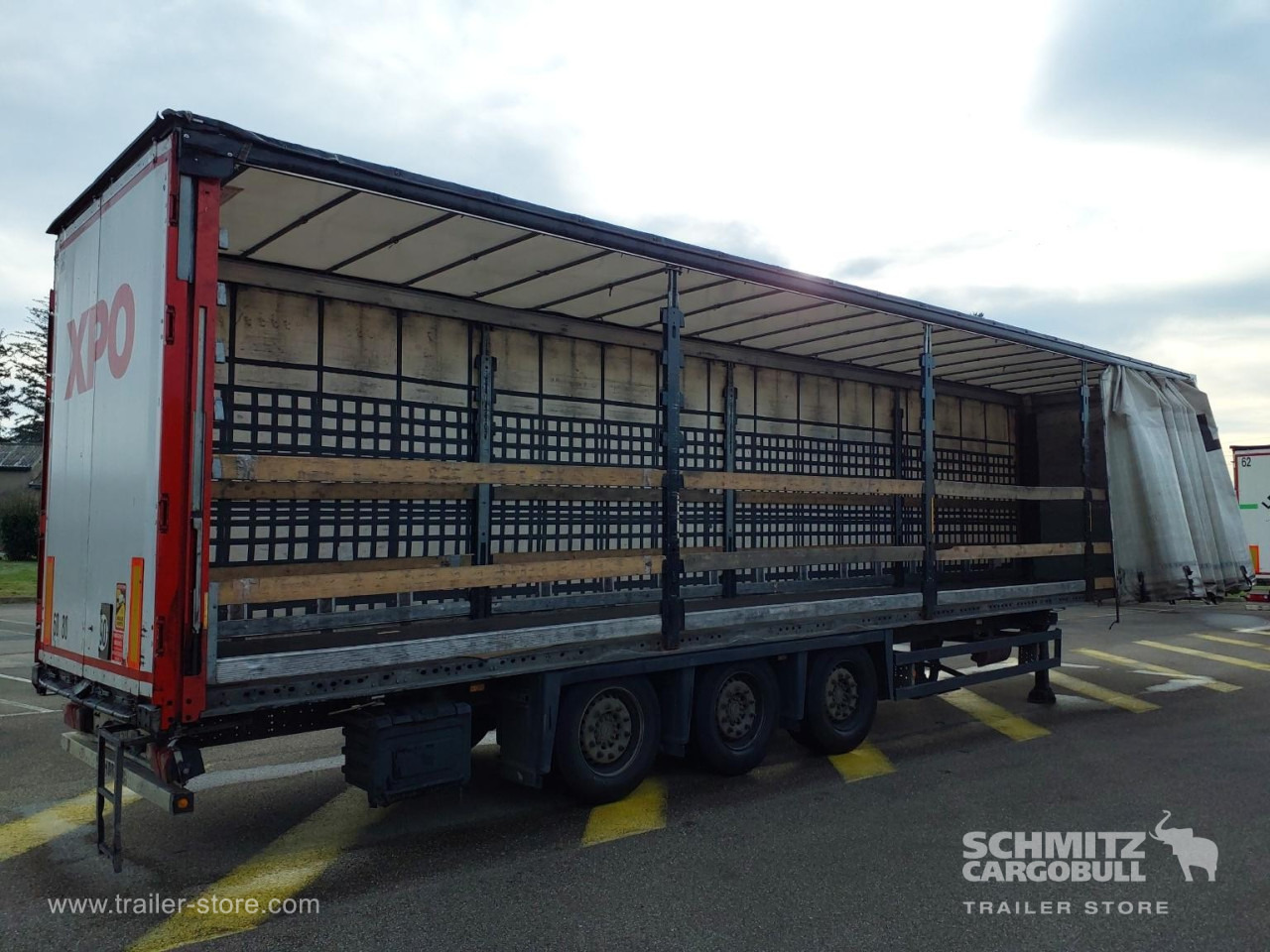 SCHMITZ Curtainsider Standard - Curtainsider semi-trailer: picture 3 SCHMITZ Curtainsider Standard - Curtainsider semi-trailer: picture 3