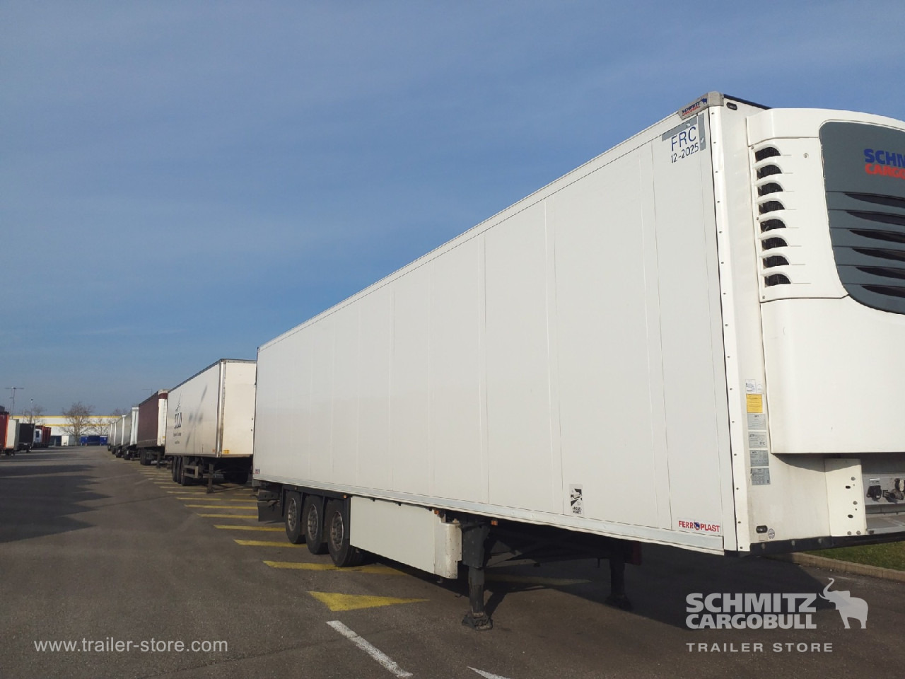 SCHMITZ Reefer Standard - Isothermal semi-trailer: picture 1 SCHMITZ Reefer Standard - Isothermal semi-trailer: picture 1