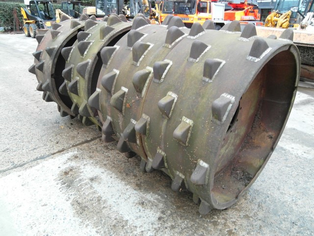 Hanomag 44 C + 55 C - Tire for Construction machinery: picture 2 Hanomag 44 C + 55 C - Tire for Construction machinery: picture 2