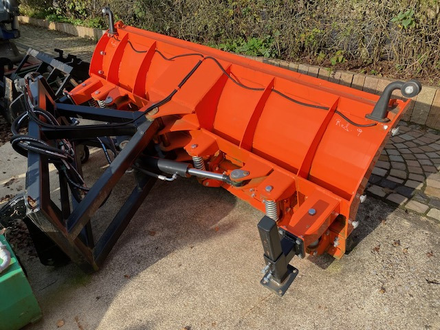 Schneeschild Agro  - Snow plough: picture 3 Schneeschild Agro  - Snow plough: picture 3