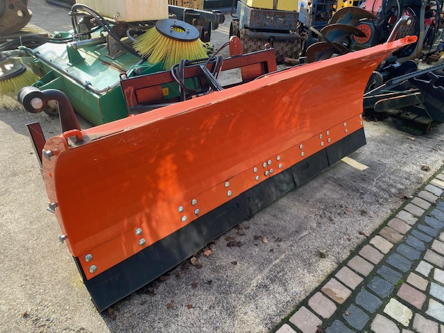 Schneeschild Agro  - Snow plough: picture 2 Schneeschild Agro  - Snow plough: picture 2