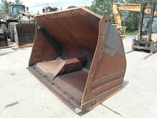 Volvo - Loader bucket: picture 1 Volvo - Loader bucket: picture 1
