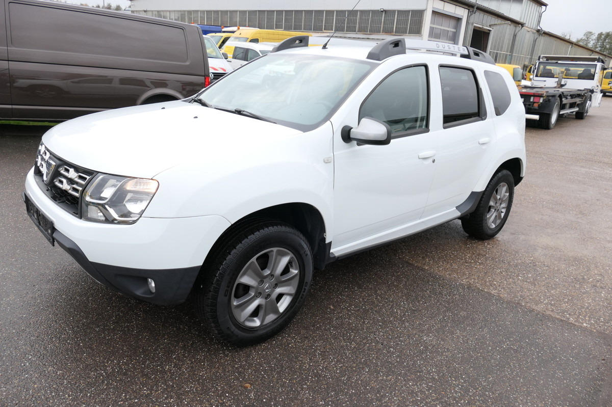 Car DACIA Duster Laureate DCI 110 4x4 Klima Tempomat: picture 1